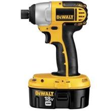 Heavy-Duty 1/4&quot; (6.4mm) 18V Impact Driver Kit